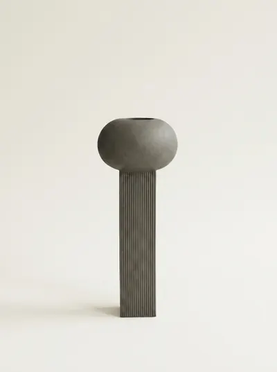 Empire Vase – Dark Grey